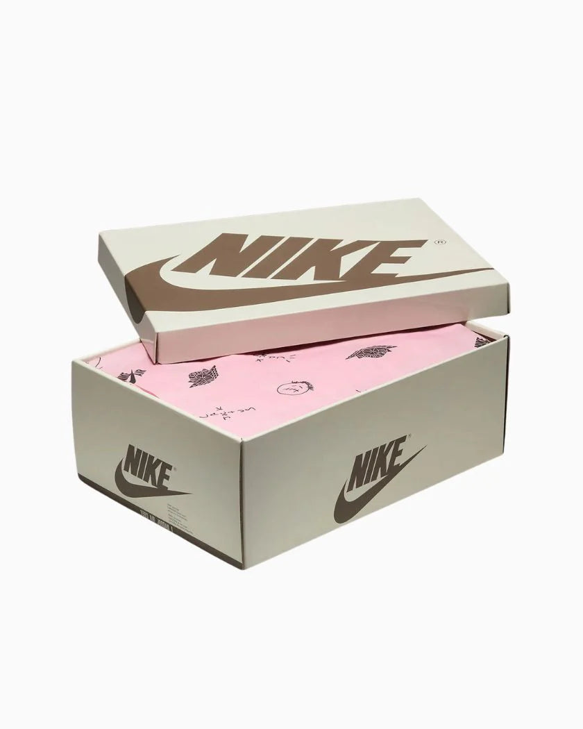 Air Jordan 1 Retro Low OG SP Travis Scott Velvet Brown